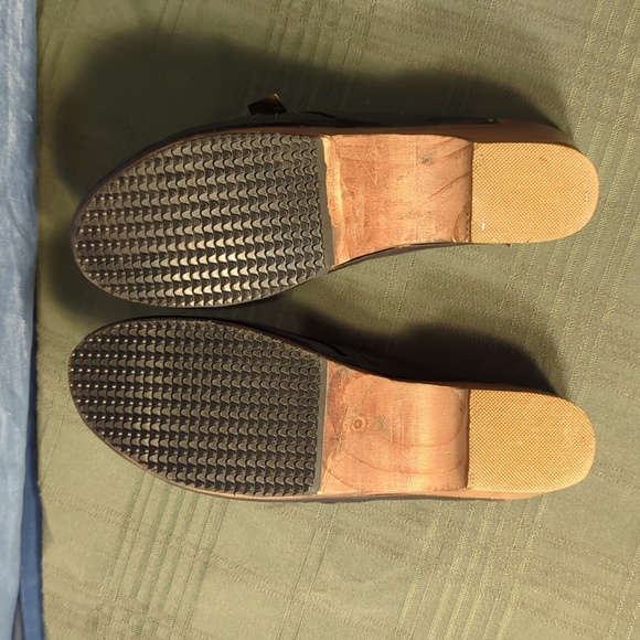 Vintage Women's Blue Leather & Wood Clogs - Picture 4 of 9